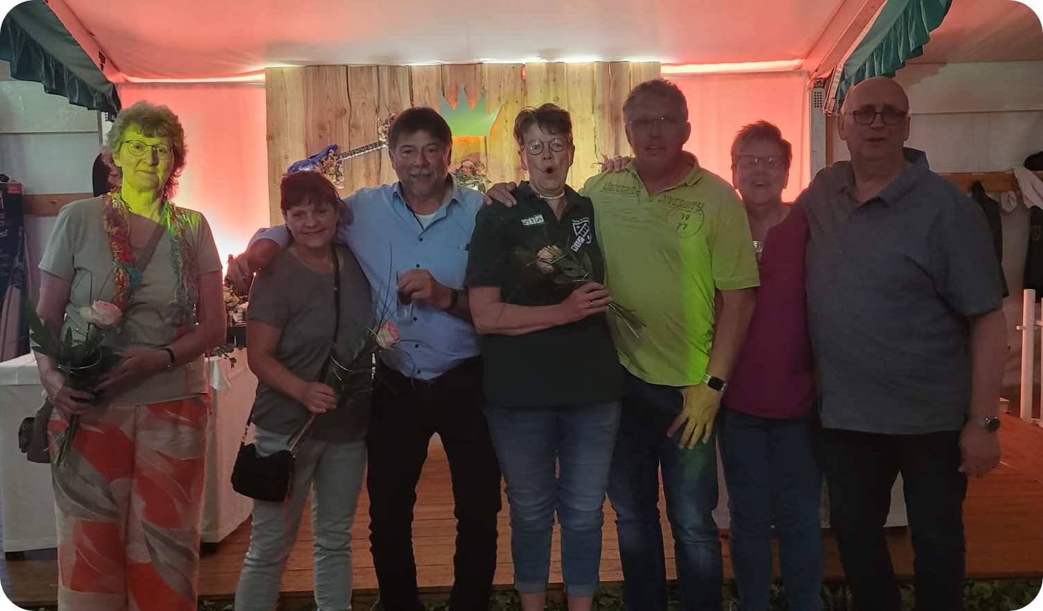 Bekanntgabe des neuen Königspaares beim Schützenfest 2025